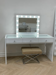 The Marilyn Vanity Table - GLAM DOLL